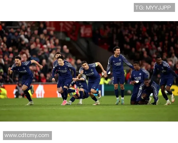 世界杯焦点战利物浦与国米激战成平红牌事件引发全场热议