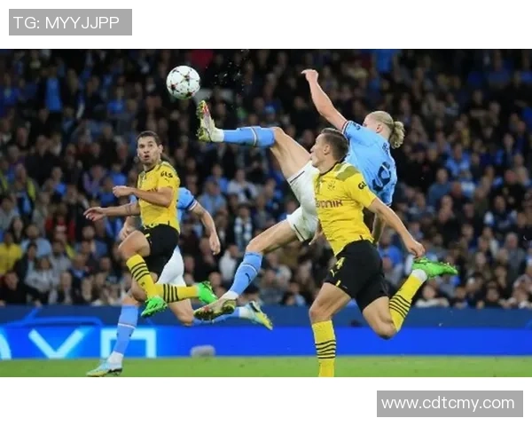 意甲激战：多特蒙德逆转曼城精彩瞬间回顾与十大进球盘点