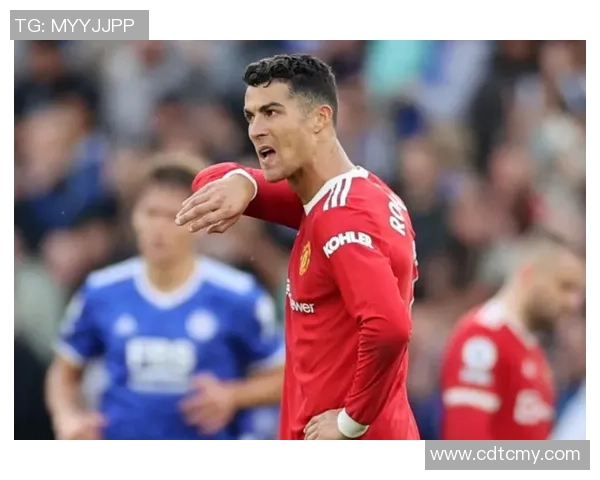 曼联逆转那不勒斯全场沸腾精彩瞬间回顾与战报分析