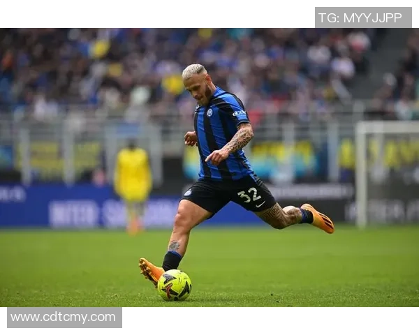 意甲盛宴：切尔西5-0横扫国米神奇扑救引发全场热潮