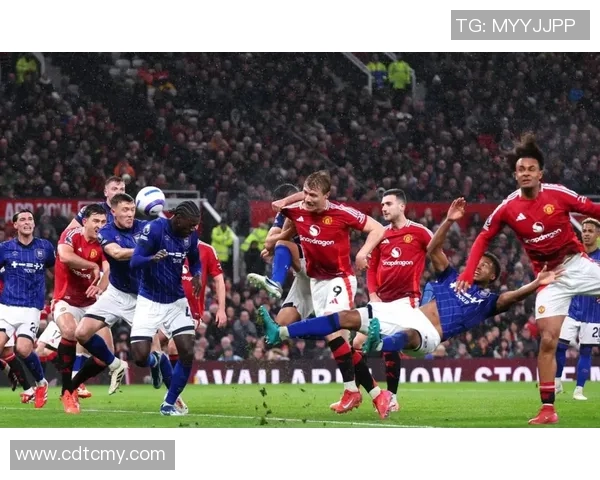 热刺友谊赛小胜曼联全场精彩瞬间回顾与数据分析 热刺友谊赛小胜曼联全场精彩瞬间回顾与数据分析