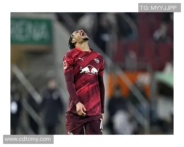 德甲激战莱比锡凭补时绝杀曼联全场沸腾赛后点评分析 德甲激战莱比锡凭补时绝杀曼联全场沸腾赛后点评分析