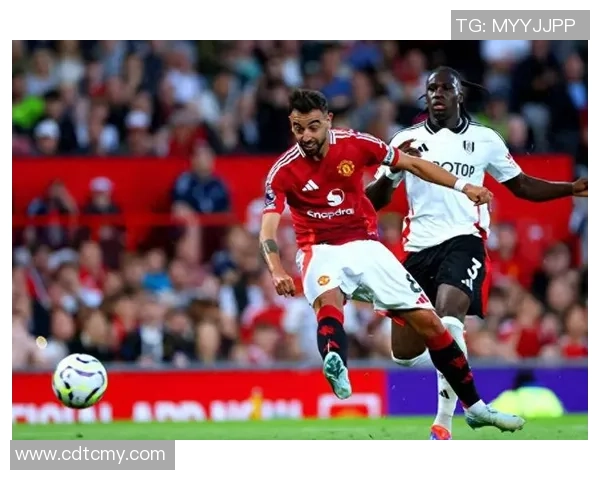 曼联友谊赛大胜拜仁五球逆袭战术解析引发全场热议 曼联友谊赛大胜拜仁五球逆袭战术解析引发全场热议