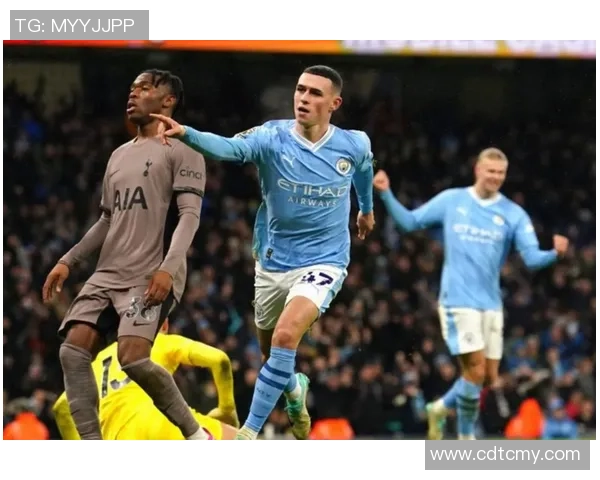 中超热刺遭那不勒斯3球横扫帽子戏法引发争议判罚热议