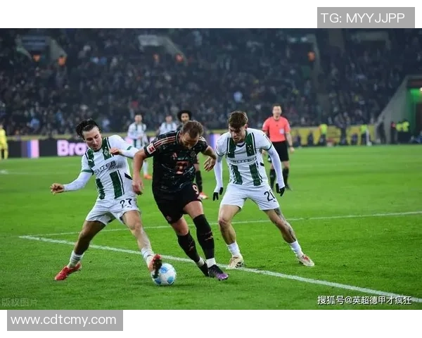 拜仁狂胜国米五球神扑引发转会风波全场沸腾