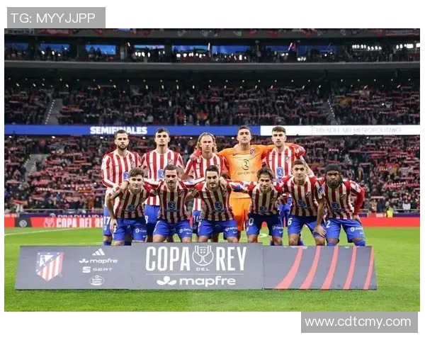 国王杯决赛巴萨大胜曼联战术解析与比赛精彩瞬间回顾