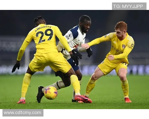 德甲精彩对决AC米兰与巴黎圣日耳曼上演惊心动魄的逆转大战