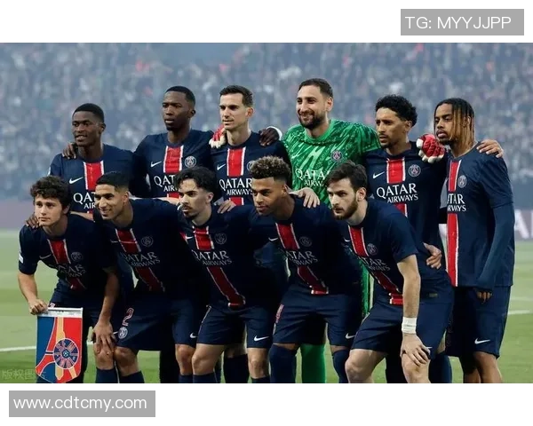 意甲激战：尤文图斯大胜巴黎圣日耳曼红牌事件引发全场热议与数据分析